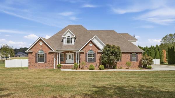 72 Creekside Dr, Manchester, TN 37355