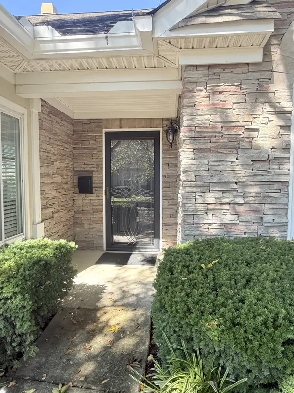 825 Browns Ln #201, Gallatin, TN 37066