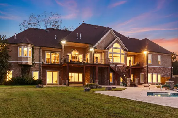 7699 N County Line Rd, Fairview, TN 37062