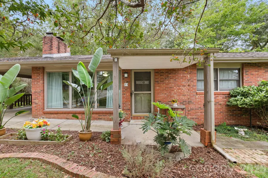33 & 34 Grandview CT, Asheville, NC 28806