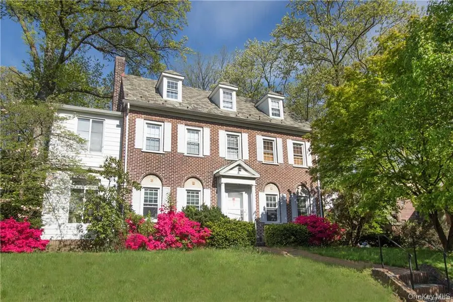 70 Frederick PL, Mount Vernon, NY 10552