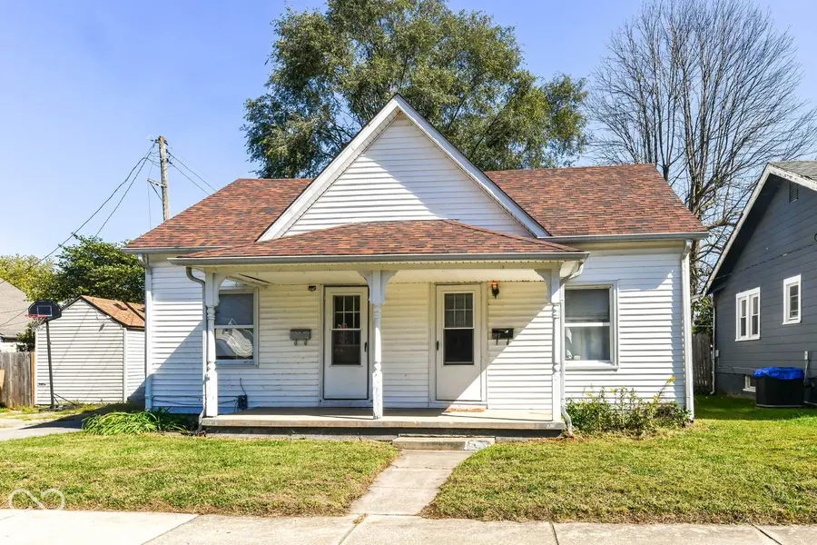24 Elliott ST, Shelbyville, IN 46176