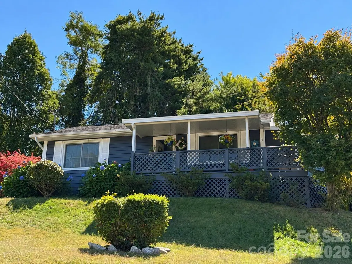 1 Martin Luther King Jr DR, Asheville, NC 28801
