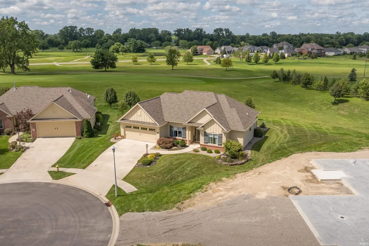 1308 Troon CT, Auburn, IN 46706-9489