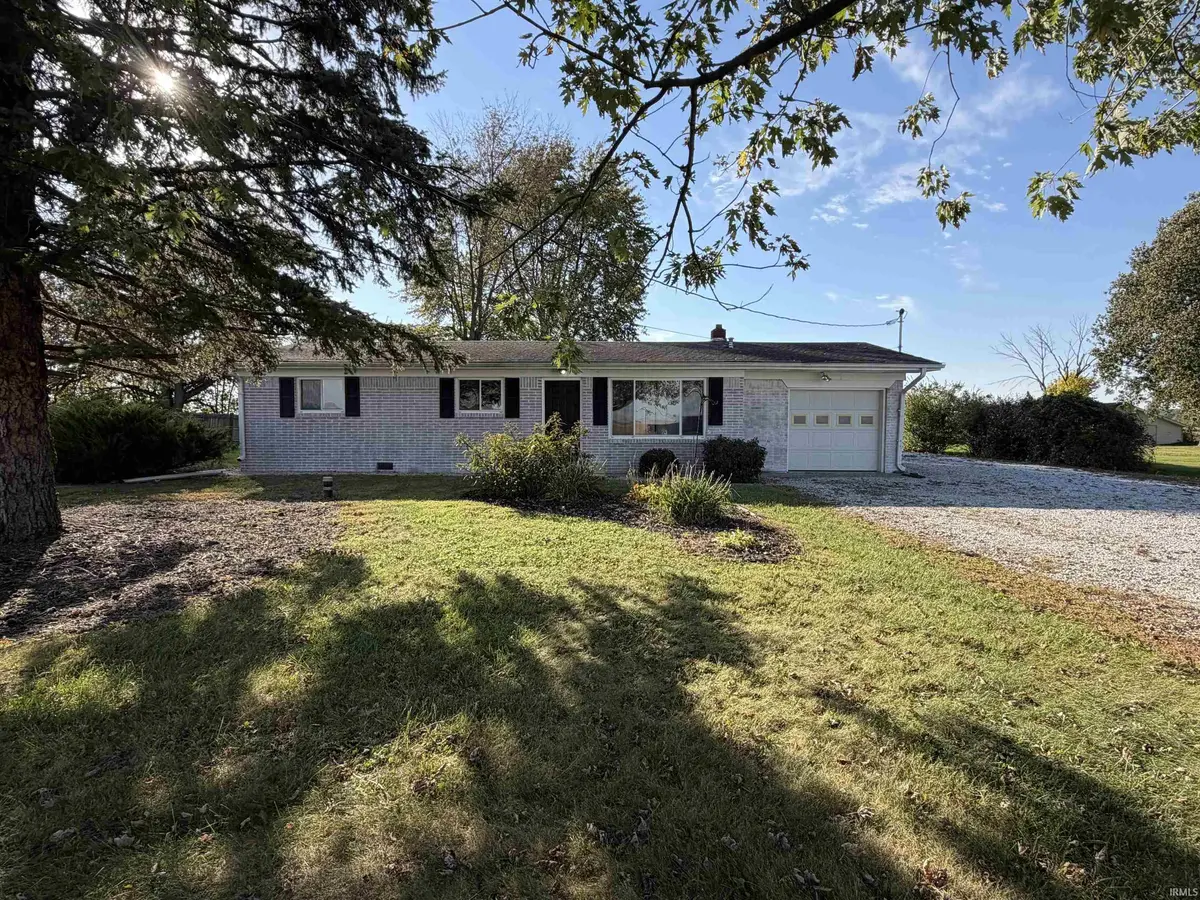 251 N 1100 E ***, Greentown, IN 46936