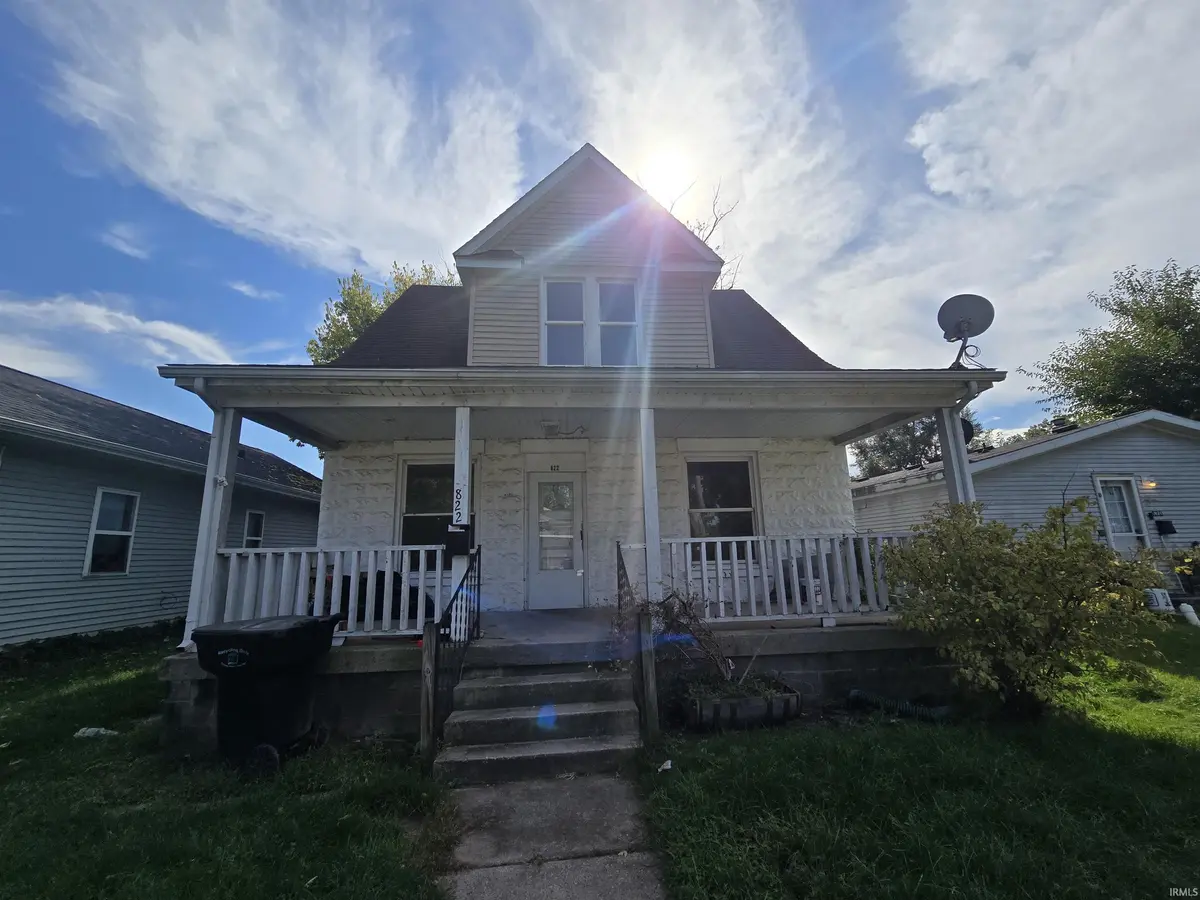 822 E Bowman ST, South Bend, IN 46613