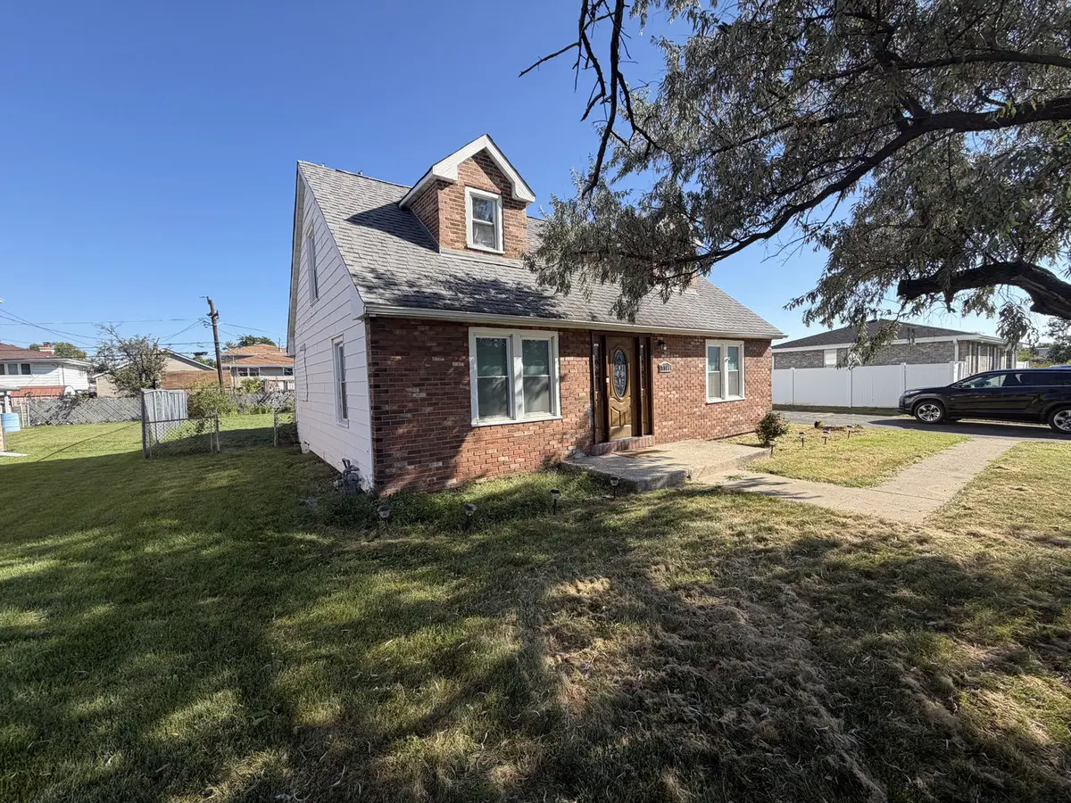 7700 W 83rd ST, Bridgeview, IL 60455