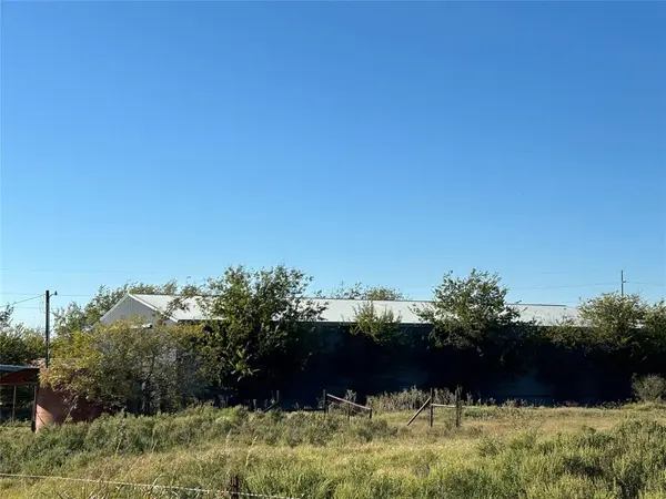 2012 Cuba Road, Bridgeport, TX 76426