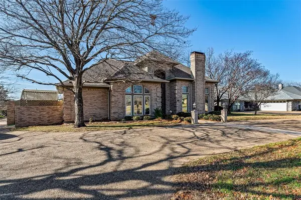 8908 Brierfield Road, Granbury, TX 76049