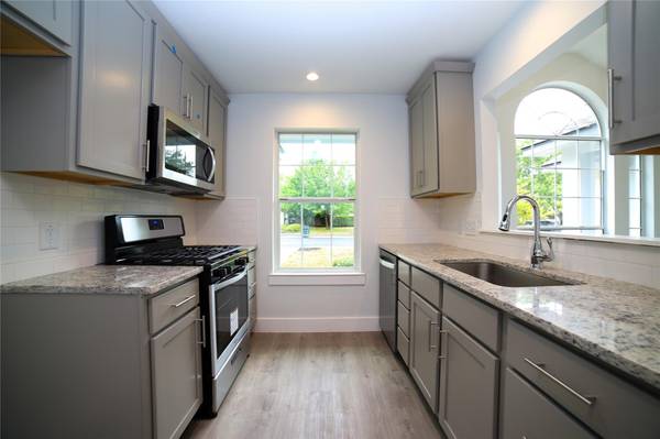 131 Stephen CT, Kyle, TX 78640