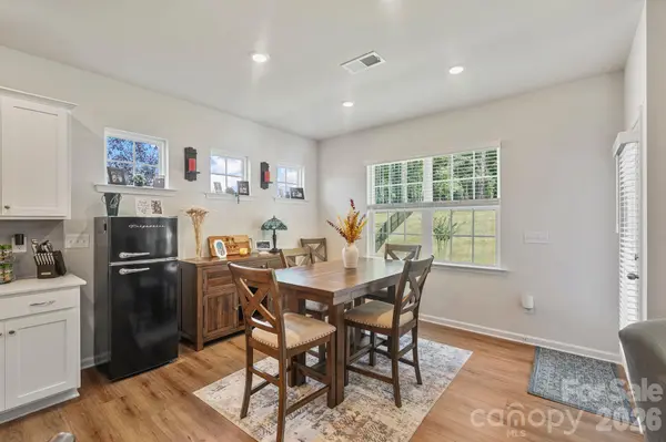 107 Hollywood CT, Troutman, NC 28166