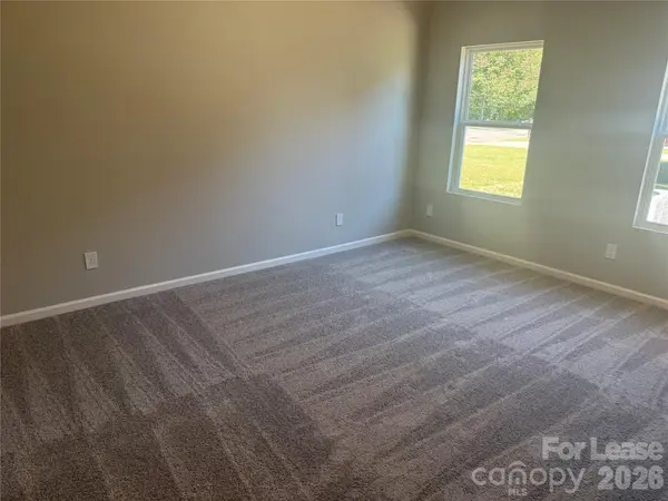 208 Prosperity PL, Statesville, NC 28677
