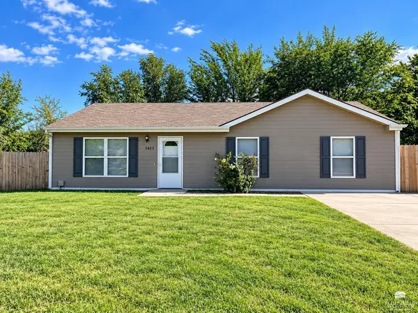 1423 Westwood BLVD, Junction City, KS 66441