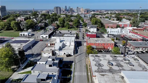 3116 Oak ST, Kansas City, MO 64111