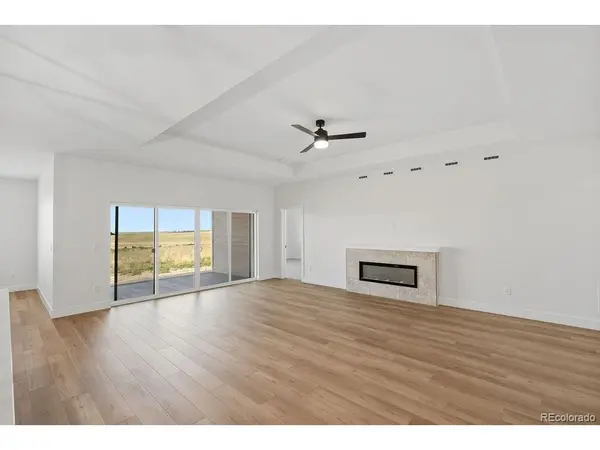 42977 Colonial, Elizabeth, CO 80107