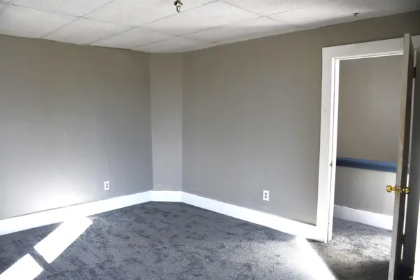 200 E King ST, Garrett, IN 46738