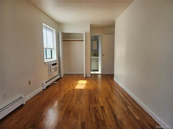 39-22 211th ST #2nd, Bayside, NY 11361