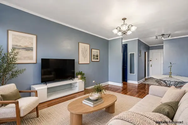 4820 44th ST #4C, Sunnyside, NY 11104