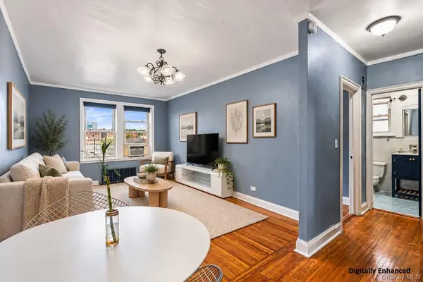 4820 44th ST #4C, Sunnyside, NY 11104