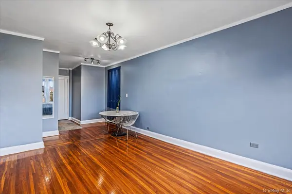 4820 44th ST #4C, Sunnyside, NY 11104
