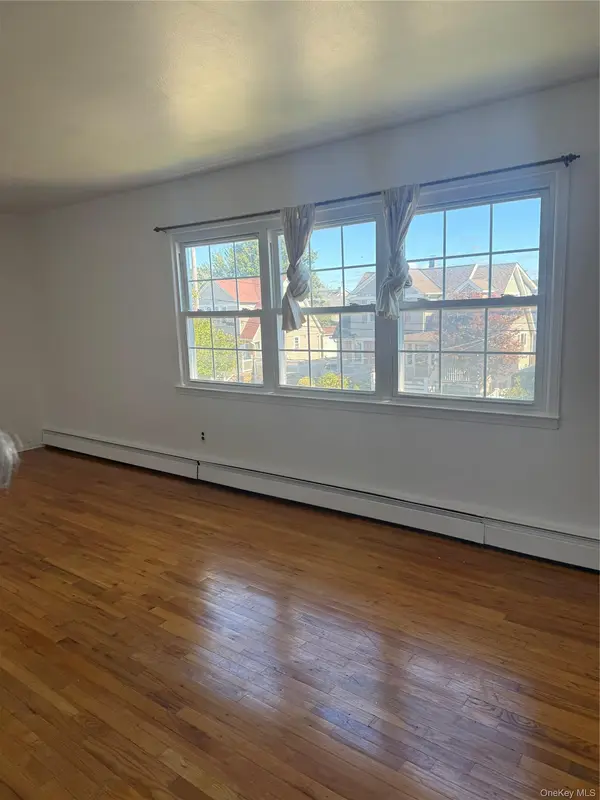 33 1 ST, East Rockaway, NY 11518