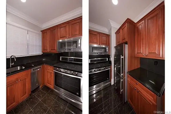 25 Trinity PL #5B, Hewlett, NY 11557
