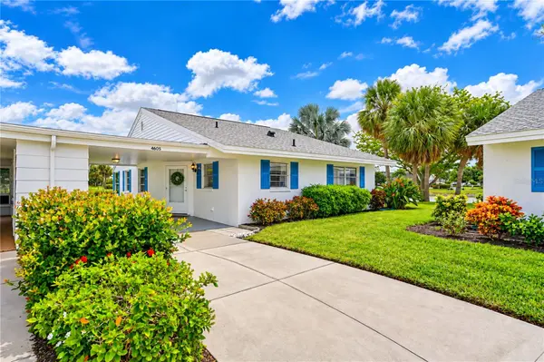 4605 LEXINGTON CIR, Bradenton, FL 34210