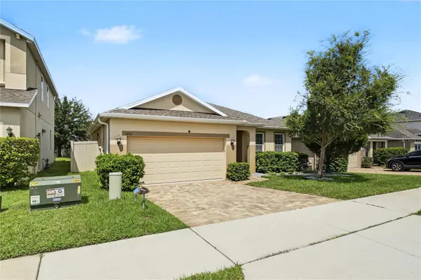 2212 NAPONE LN, Minneola, FL 34715