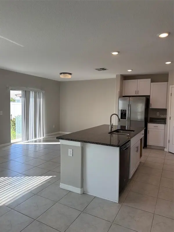 15713 FORT ISLAND PL, Sun City Center, FL 33573