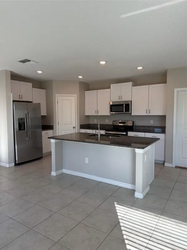 15713 FORT ISLAND PL, Sun City Center, FL 33573