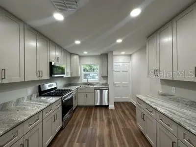 100 EL CAMINO DR #104, Winter Haven, FL 33884