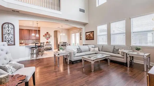20116 OUTPOST POINT DR, Tampa, FL 33647