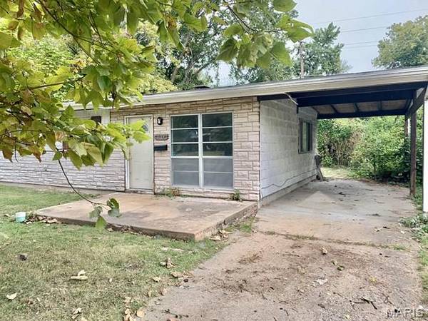 905 E 5th ST, Cahokia, IL 62206