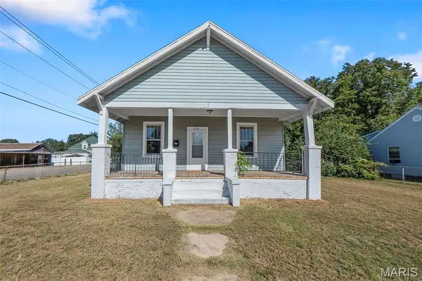 256 William ST, Sikeston, MO 63801