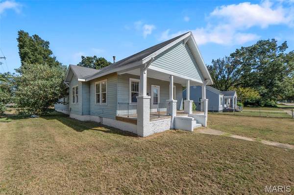 256 William ST, Sikeston, MO 63801