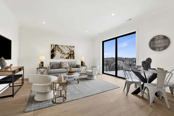 5630 N Broadway ST #5W, Chicago, IL 60660