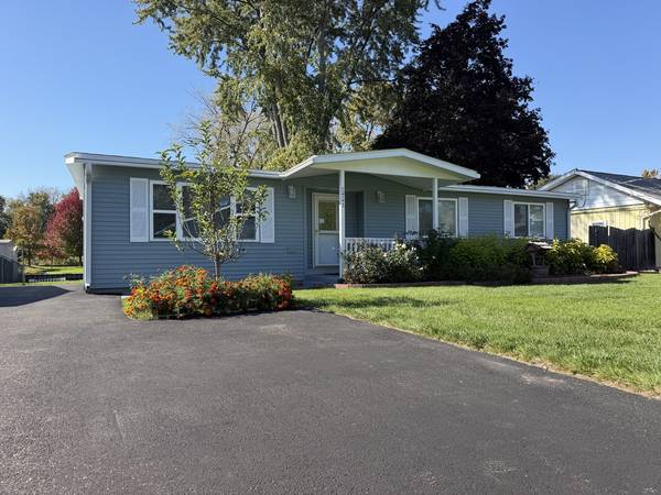614 Livingston ST, Mchenry, IL 60050