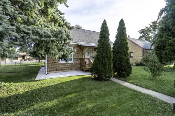 2807 Elder LN, Franklin Park, IL 60131