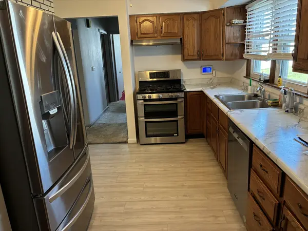 2540 32ND ST, Moline, IL 61265