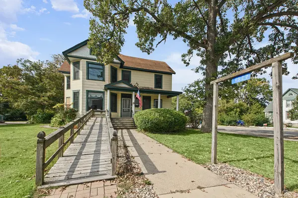 1322 Main ST, Crete, IL 60417