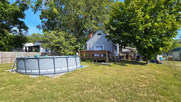6 Adrienne AVE, Centralia, IL 62801