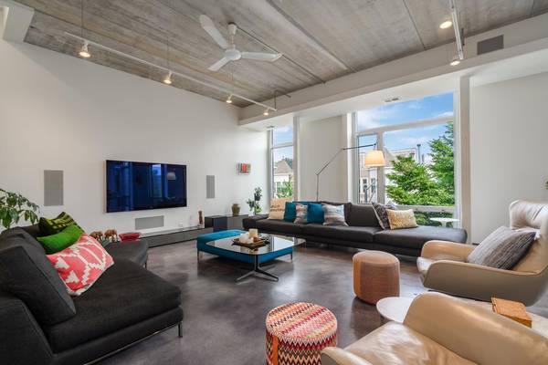2041 W ROSCOE ST #PH, Chicago, IL 60618