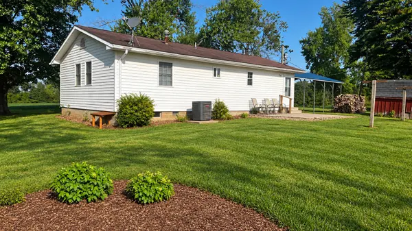 23934 Fitch RD, Thompsonville, IL 62890