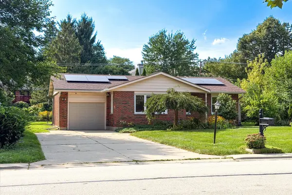 722 N Stephen DR, Palatine, IL 60067