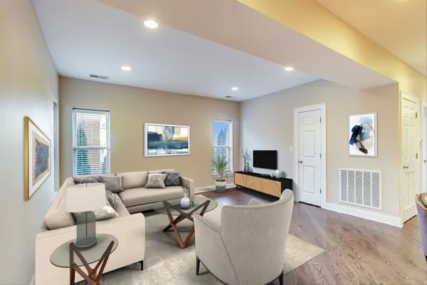 3727 N Keeler AVE #1M, Chicago, IL 60641