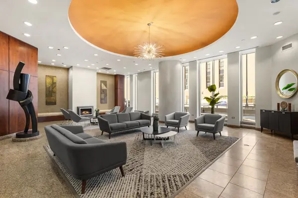 222 N Columbus DR #2207, Chicago, IL 60601