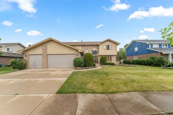 19644 Brookfield CIR, Tinley Park, IL 60487