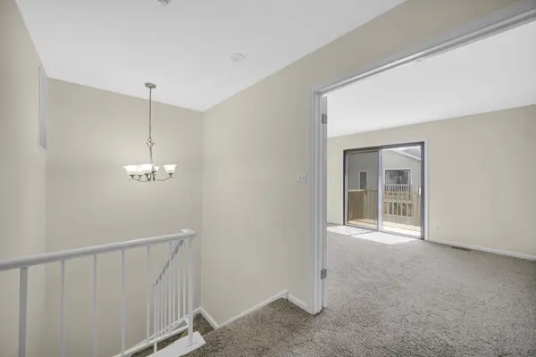 5S027 Pebble Beach CT, Naperville, IL 60563