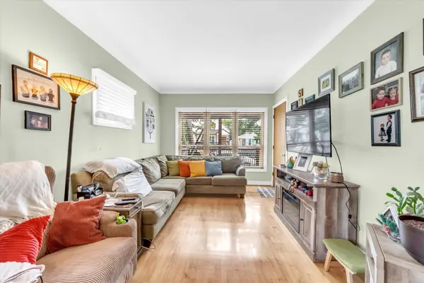5134 W Ainslie ST, Chicago, IL 60630