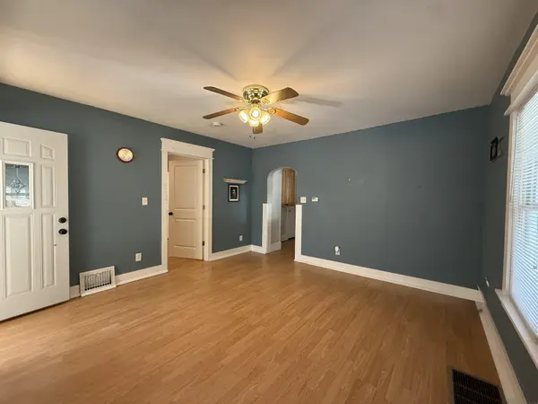 612 Upton AVE, Waterloo, IA 50701